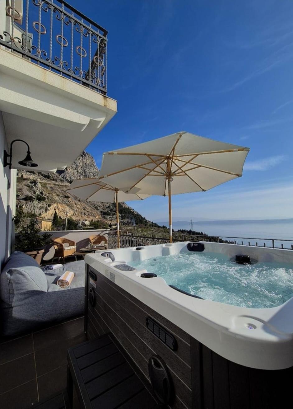 Holliday Home Alida With Jacuzzi Podgora Luaran gambar